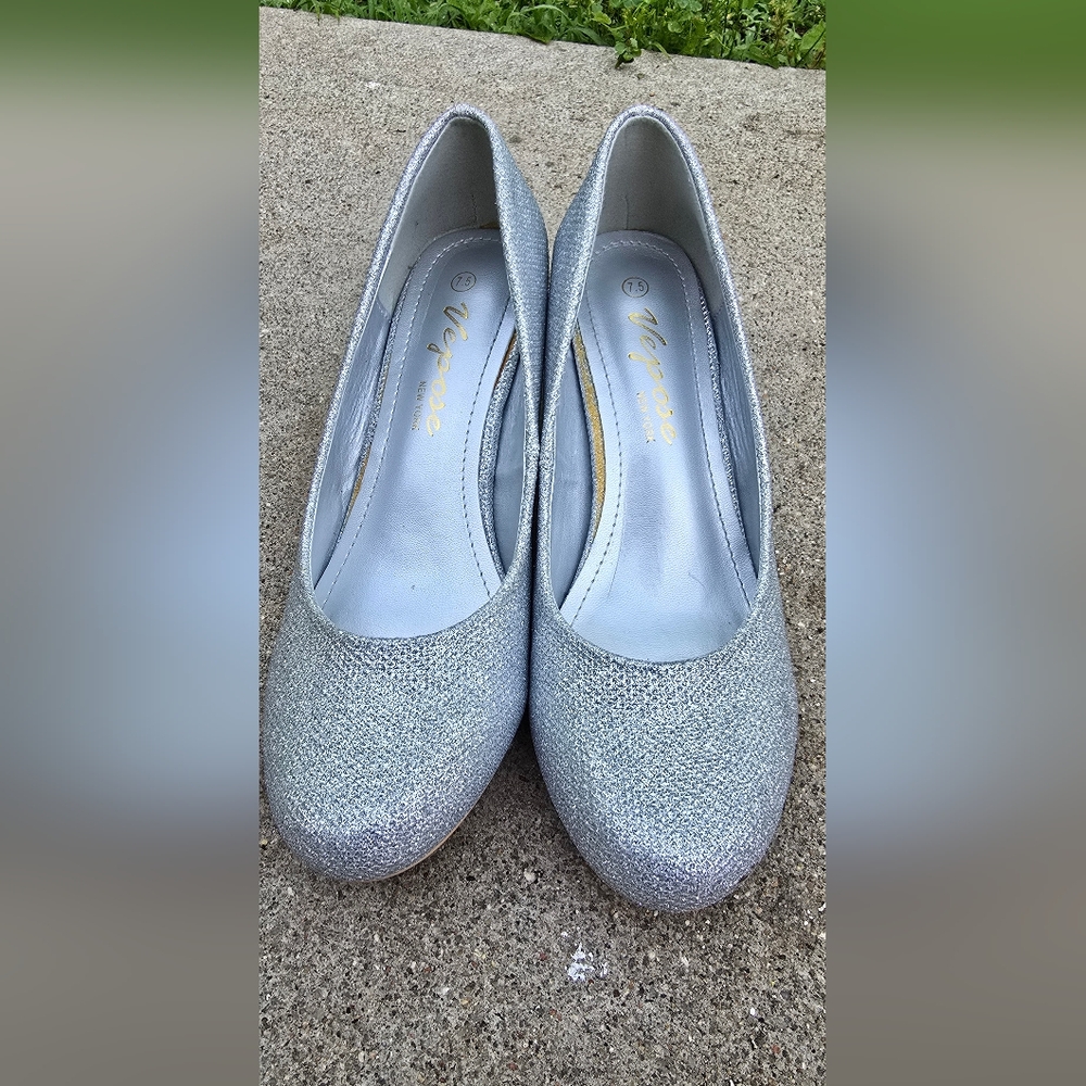 Vepose Women's Silver Glitter Flats